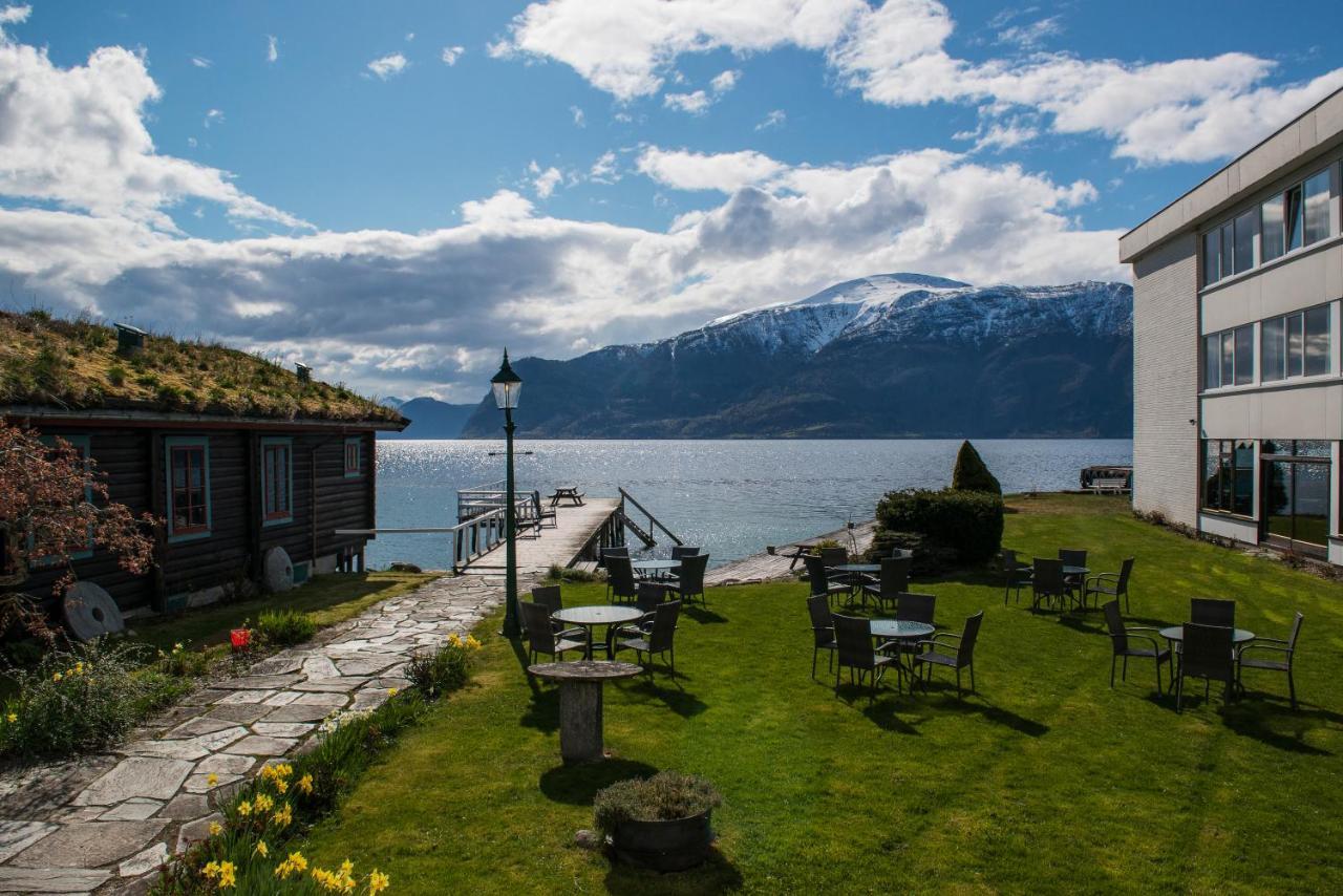Leikanger Fjordhotel - Unike Hoteller Leikanger (Sogn og Fjordane) Exterior foto