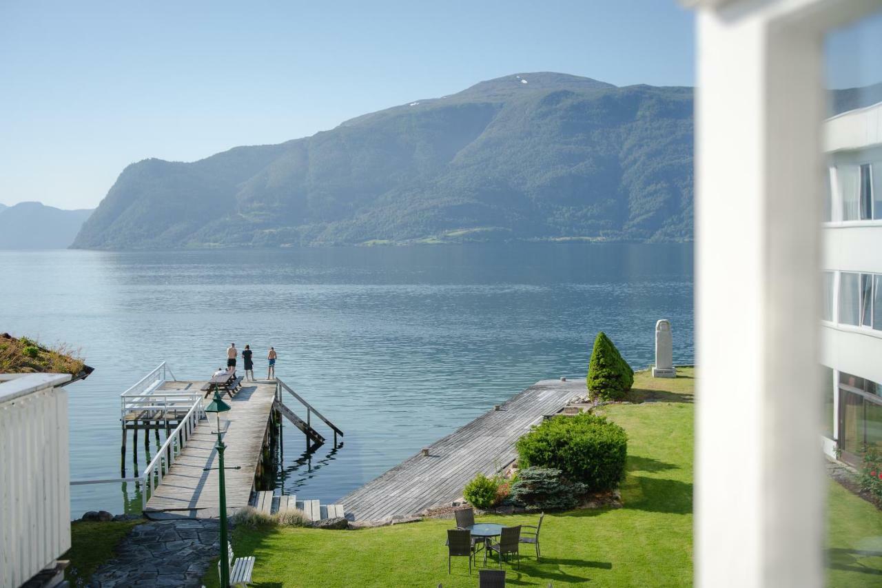 Leikanger Fjordhotel - Unike Hoteller Leikanger (Sogn og Fjordane) Exterior foto