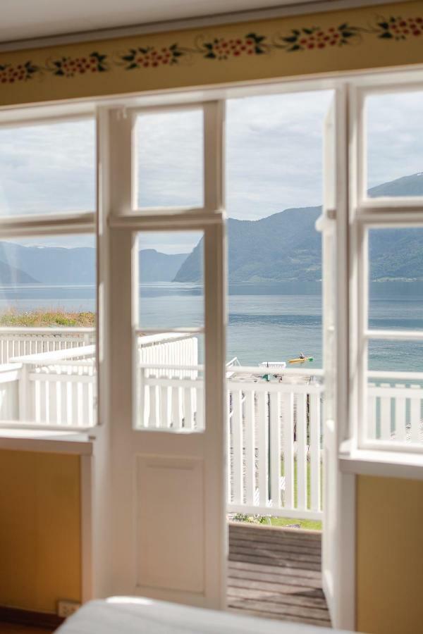 Leikanger Fjordhotel - Unike Hoteller Leikanger (Sogn og Fjordane) Exterior foto
